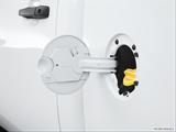  Gas cap open photo
